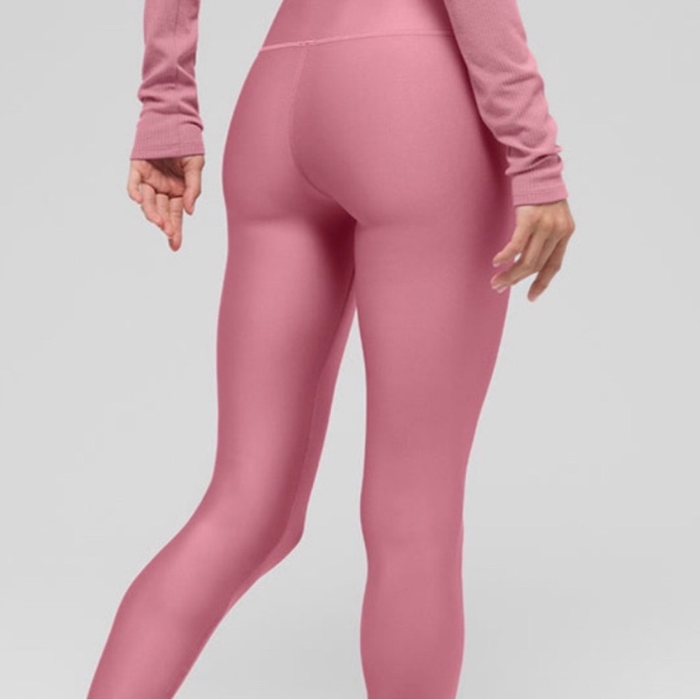 *NWT* ALO 7/8 High-Waste Airlift Yoga WILD ROSE Leggings